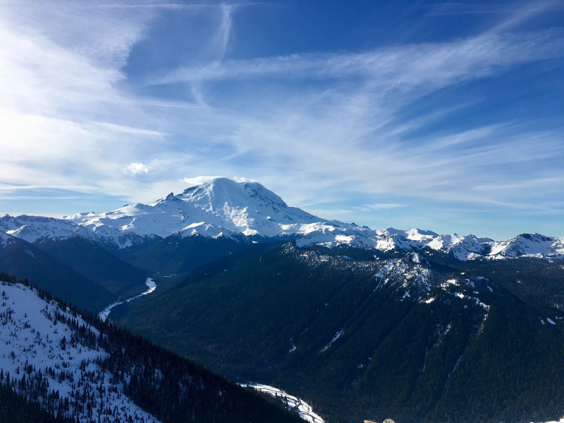 Mount Rainier seen from the top of Crystal Mountain